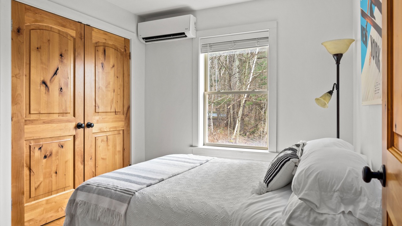 Photo of Bedroom in East Chatham