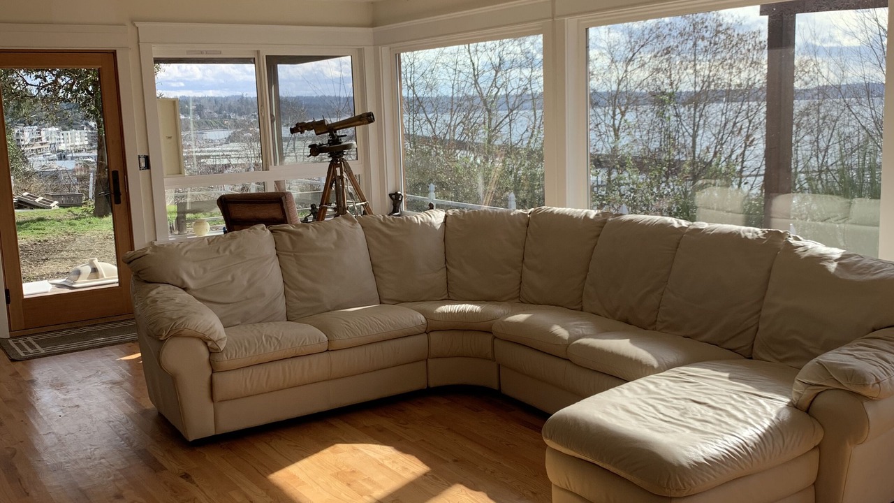 Photo of Livingroom in Des Moines