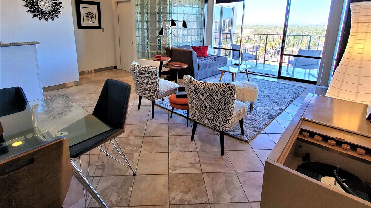 Photo of Livingroom in Roosevelt