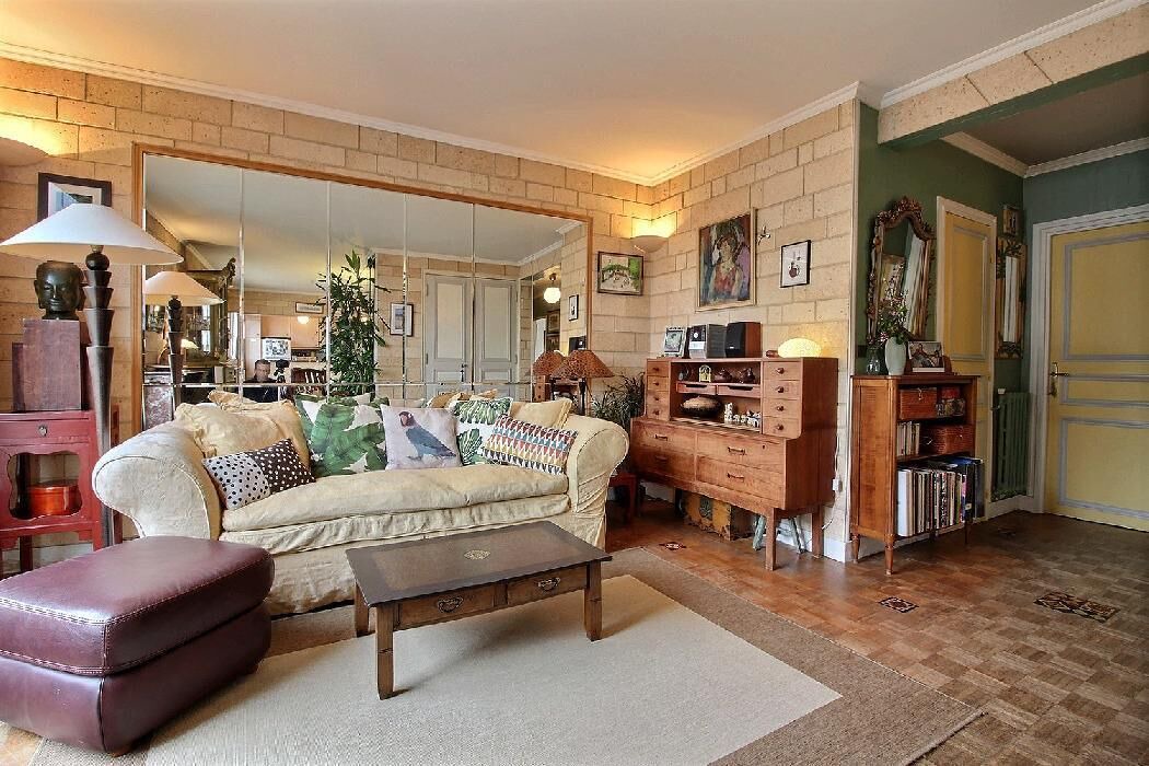 Photo of Livingroom in Butte-aux-Cailles