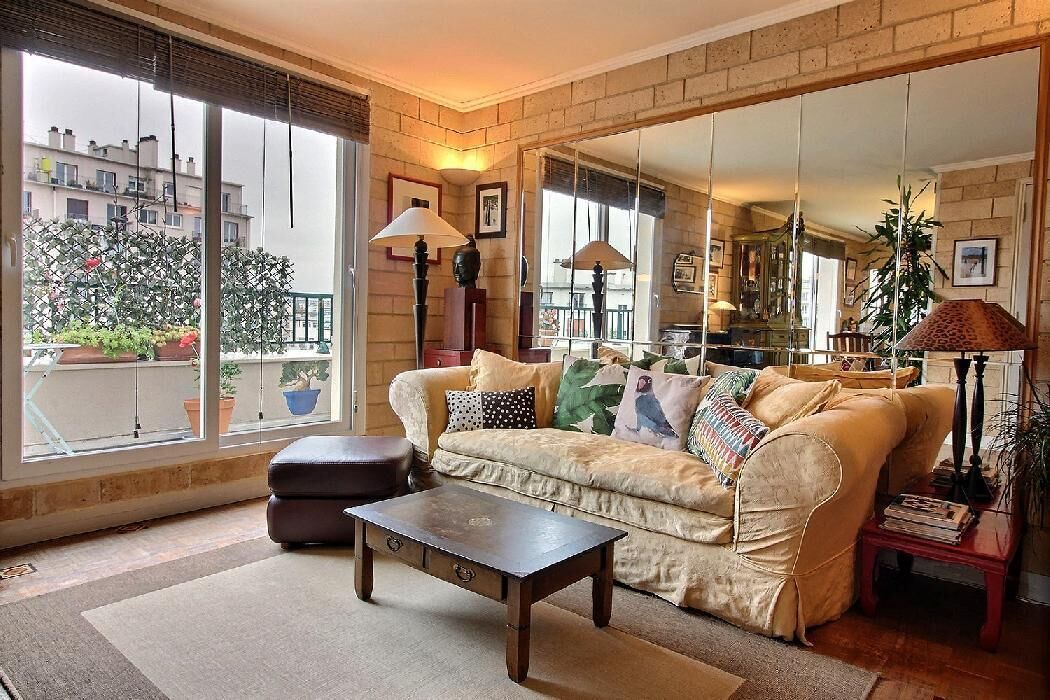 Photo of Livingroom in Butte-aux-Cailles