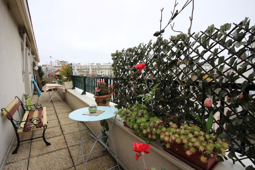 Photo of Patio Balcony in Butte-aux-Cailles
