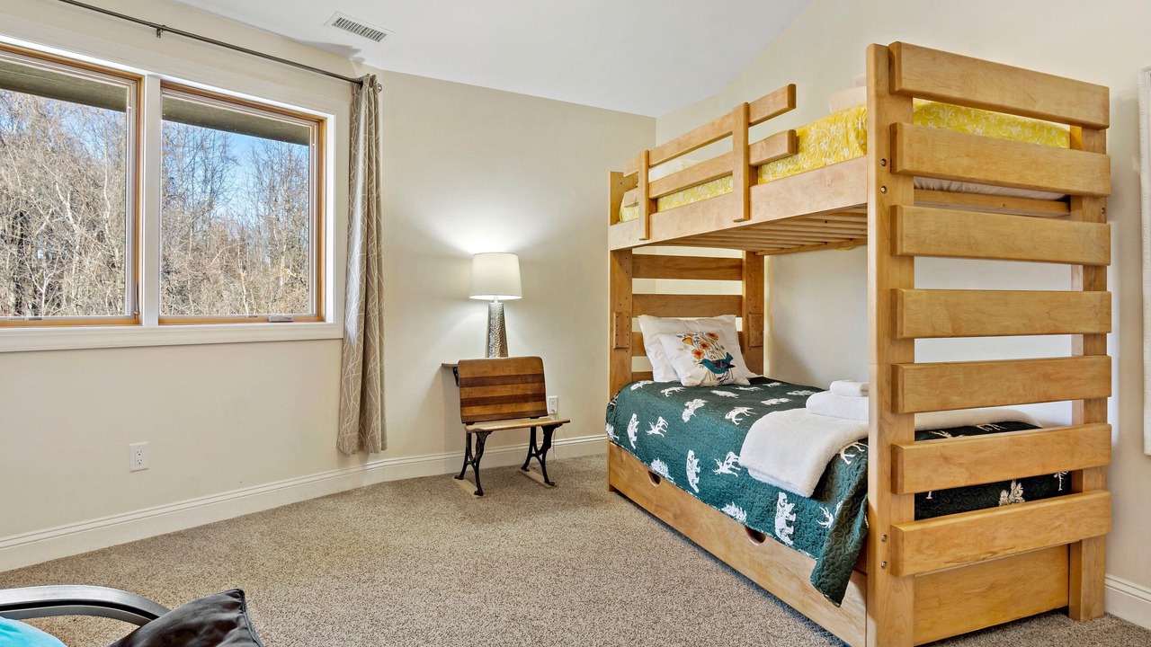 Photo of Bedroom in Black Mountain
