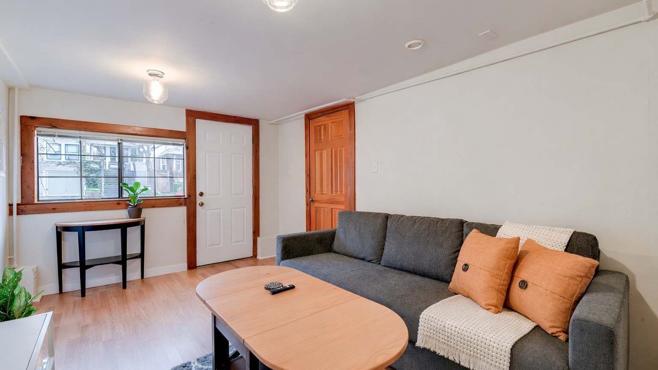 Photo of Bedroom in Golden Gate