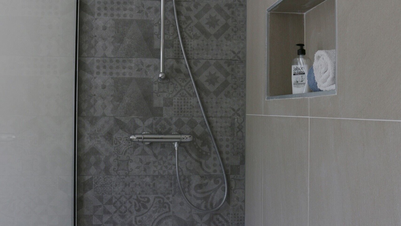 Photo of Bathroom in Pals