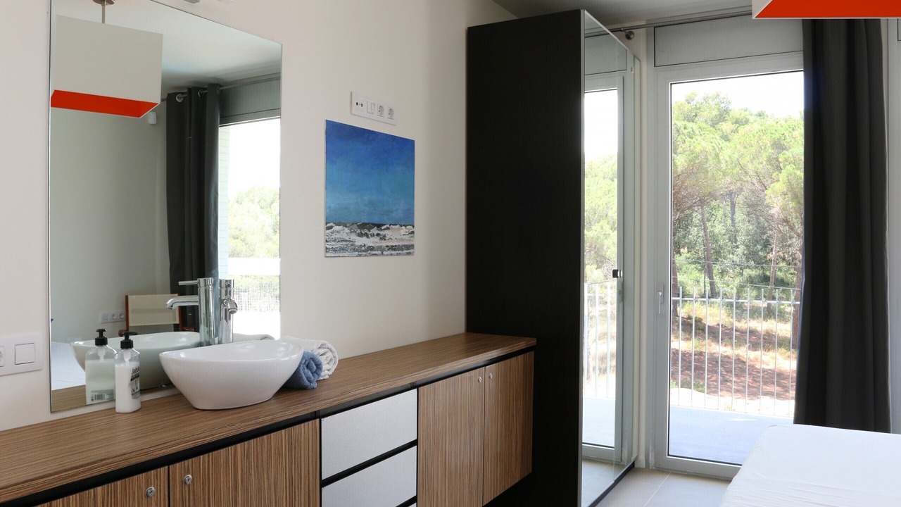 Photo of Bedroom in Pals