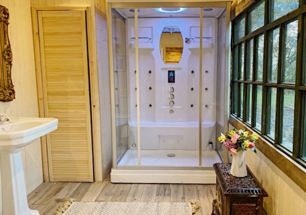 Photo of Bathroom in Holworth