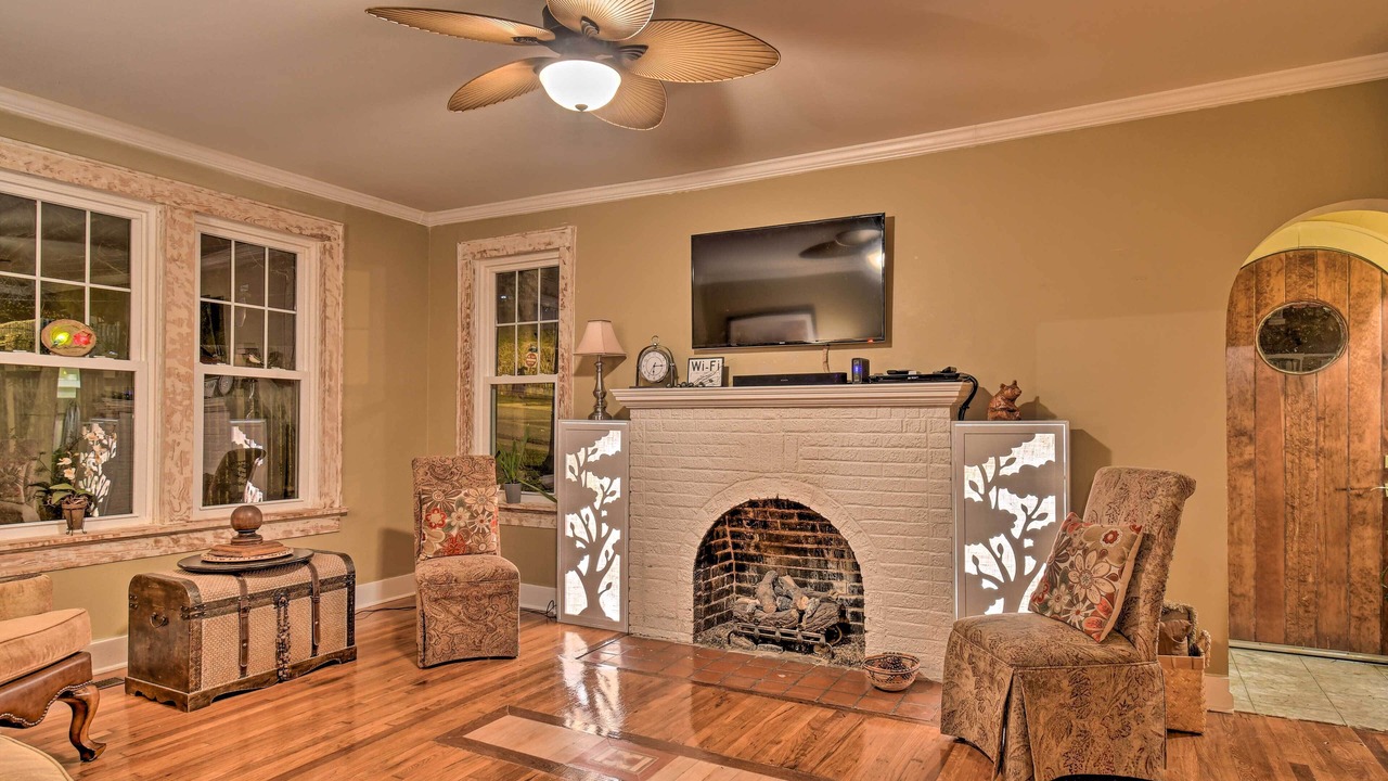 Photo of Bedroom in Hot Springs