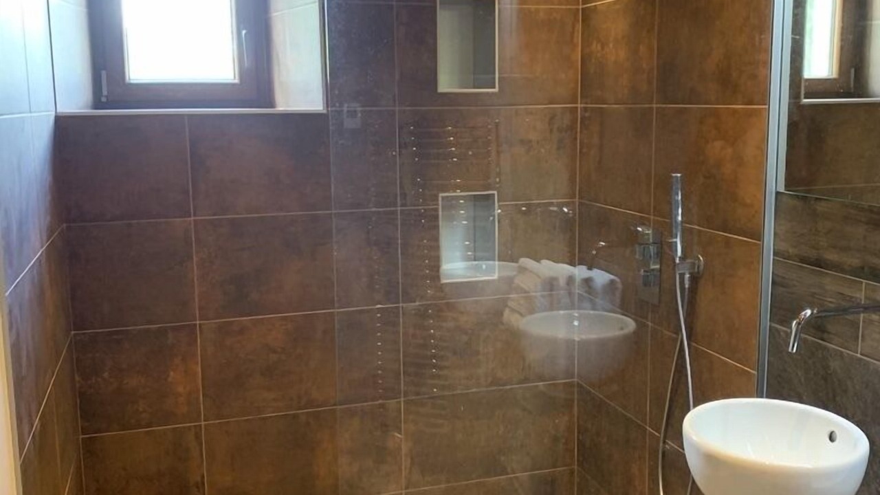 Photo of Bathroom in Sallanches