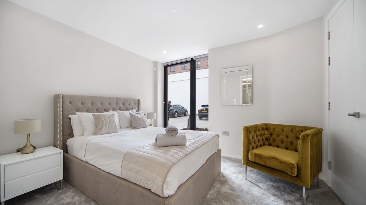 Photo of Bedroom in Parsons Green and Walham