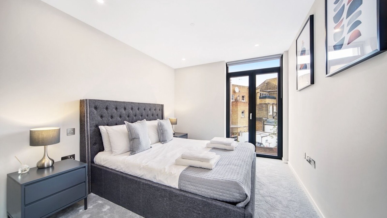 Photo of Bedroom in Parsons Green and Walham