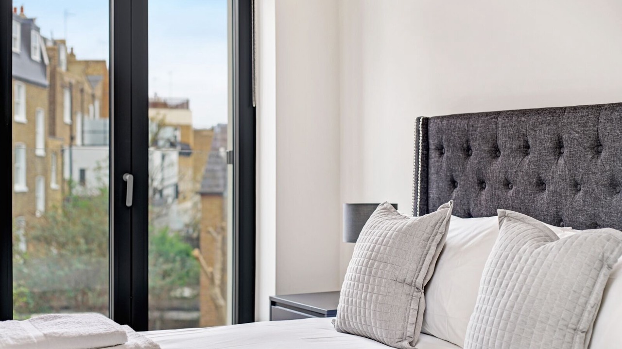 Photo of Bedroom in Parsons Green and Walham