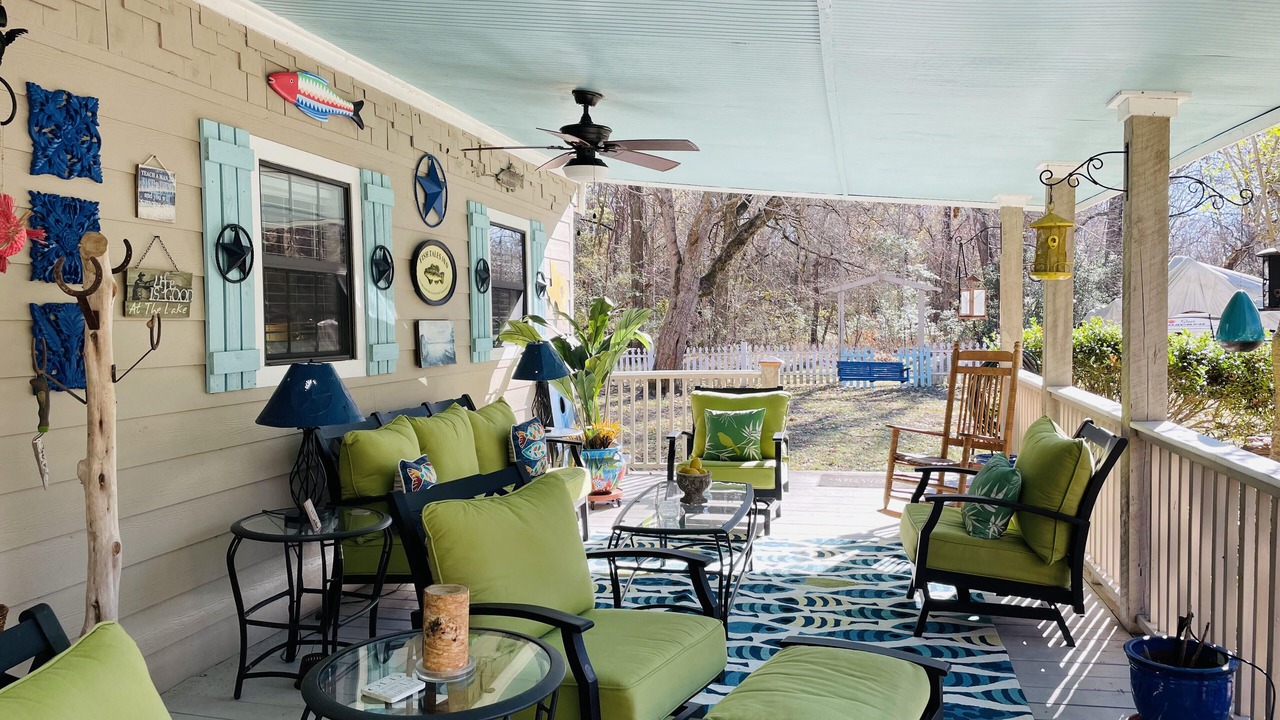 Photo of Patio Balcony in Coldspring