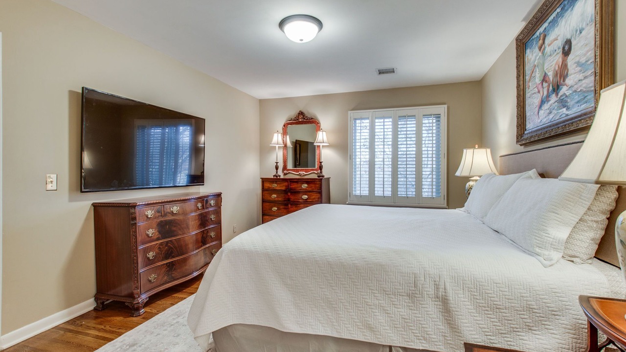 Photo of Bedroom in Bellevue