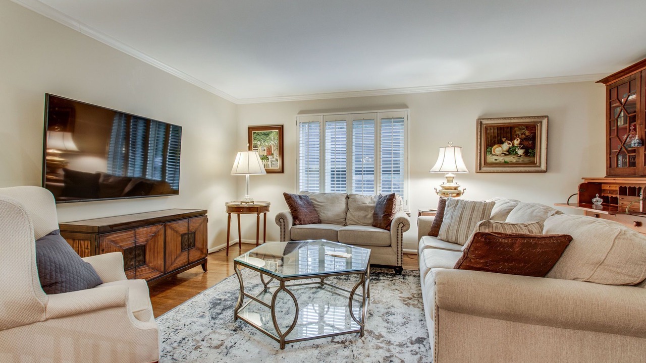 Photo of Livingroom in Bellevue
