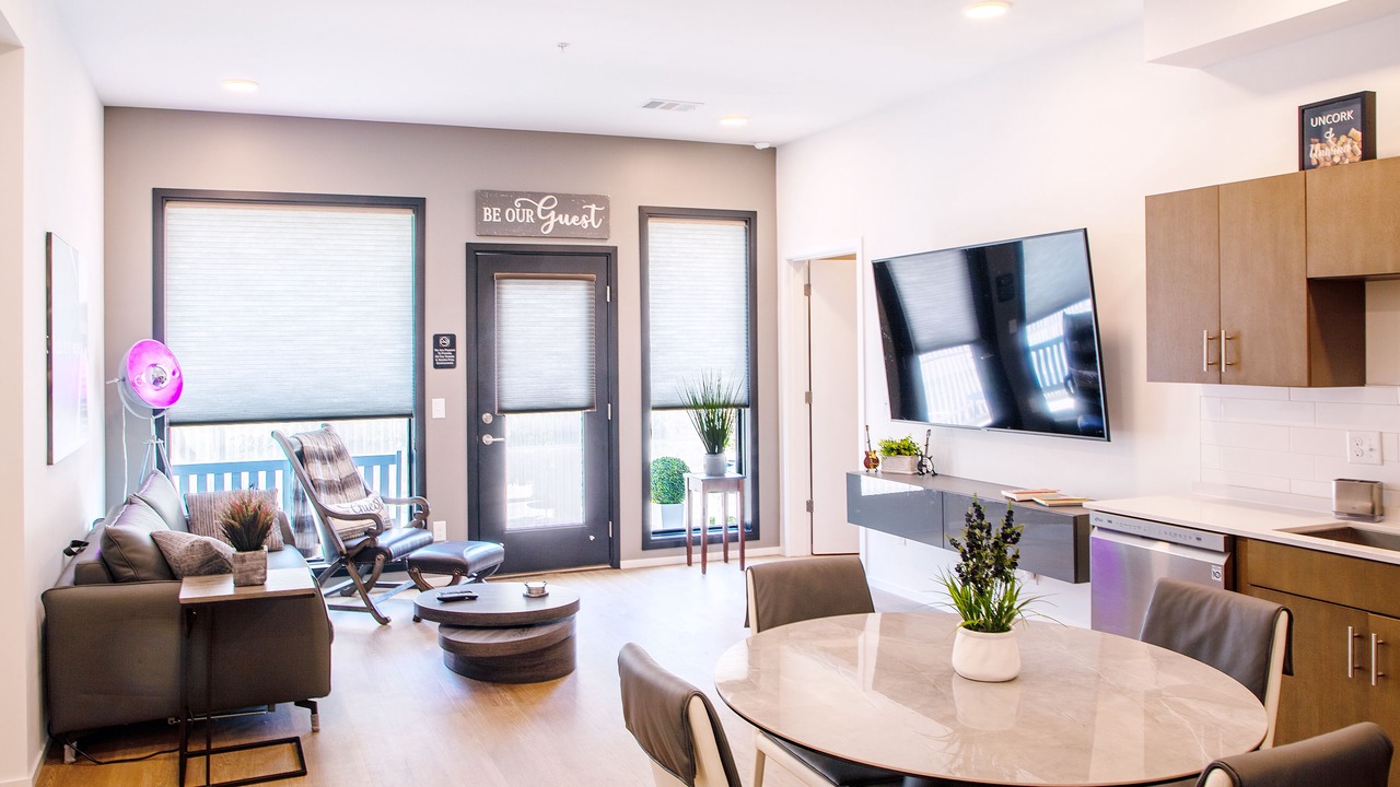 Photo of Livingroom in Edgehill