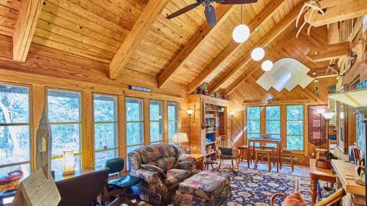 Photo of Bedroom in Van Zandt County