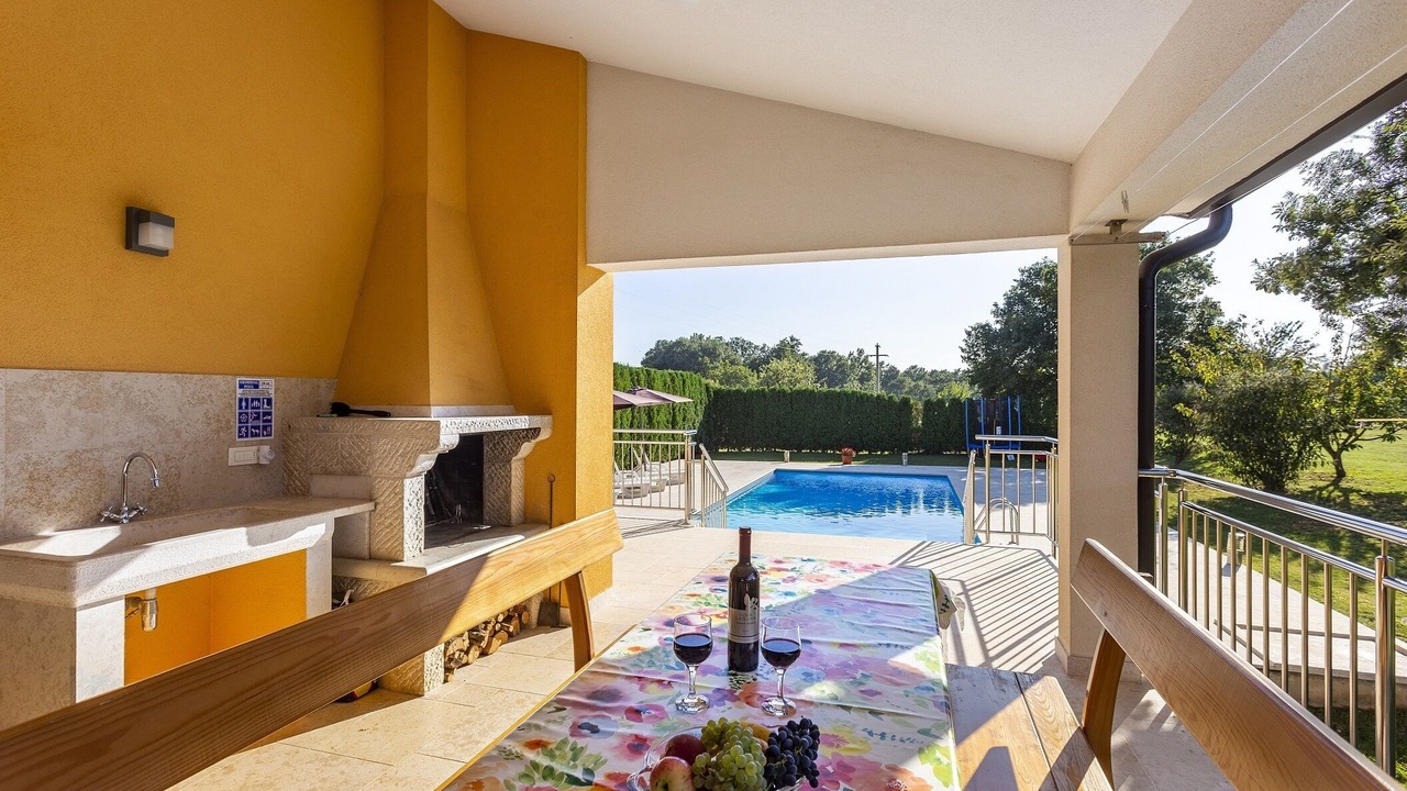 Photo of Outdoor in Zabrezani