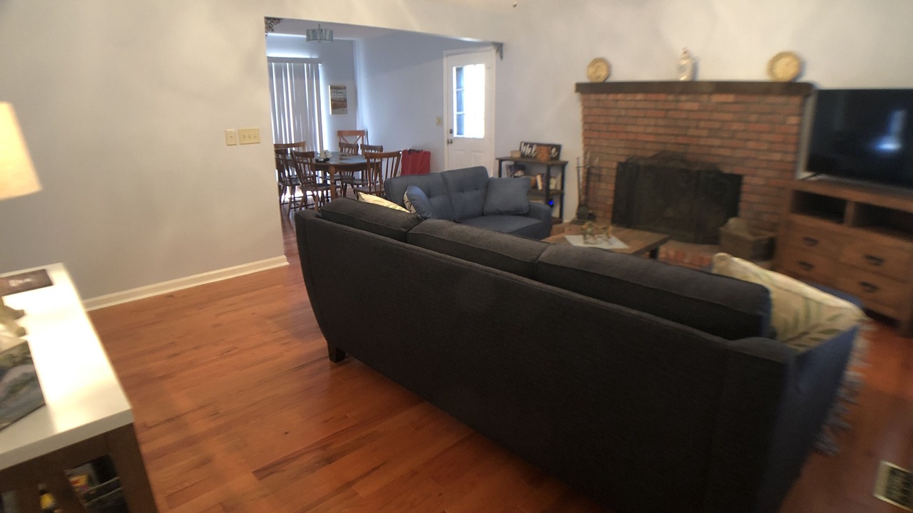 Photo of Livingroom in Gumlog