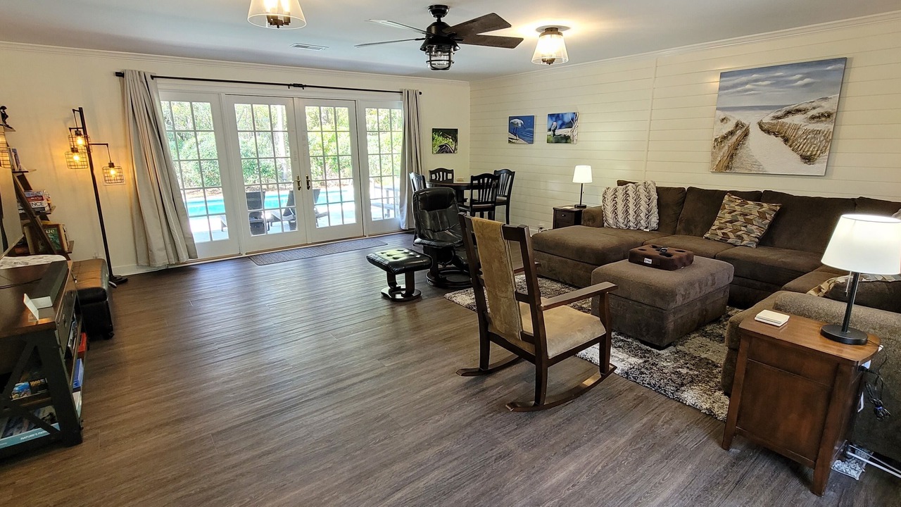 Photo of Outdoor in Heritage Woods