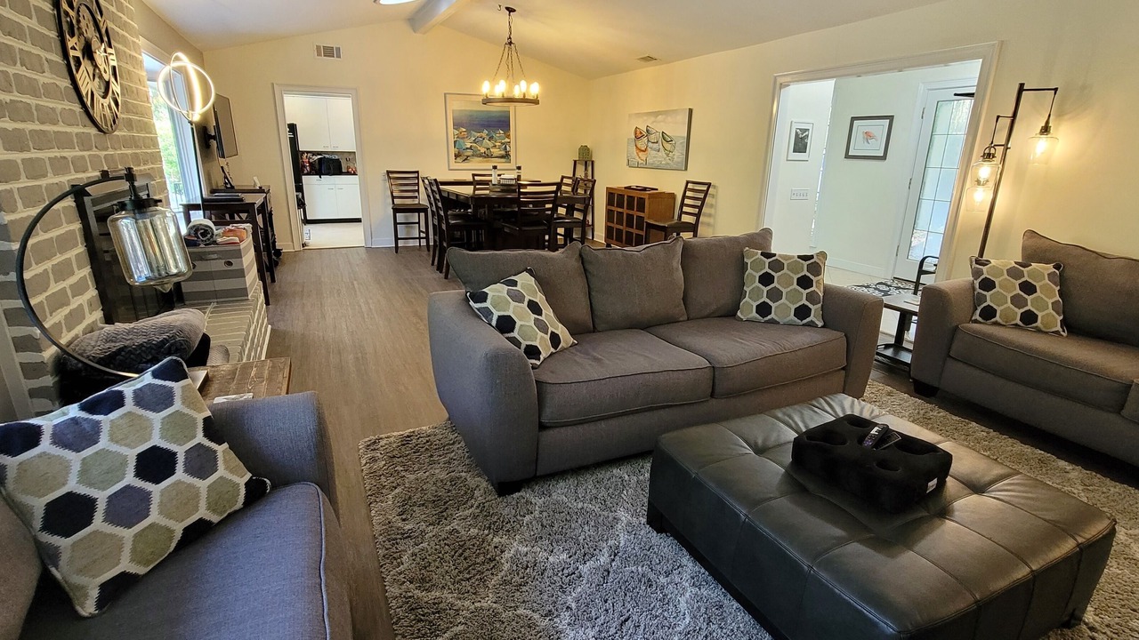 Photo of Livingroom in Heritage Woods