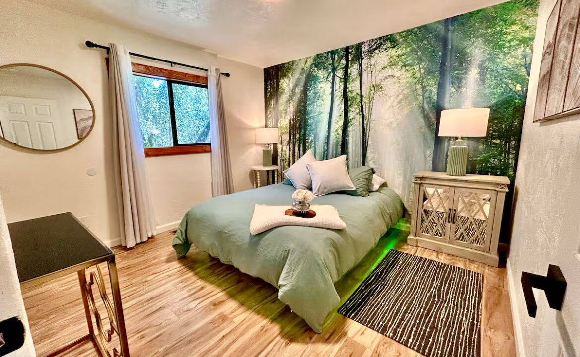 Photo of Bedroom in Carmel Valley