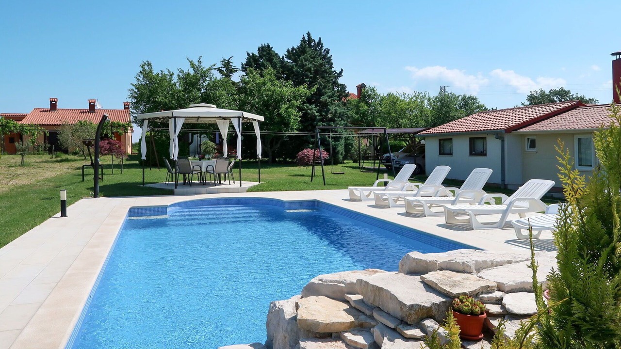Photo of Outdoor in Gondolici