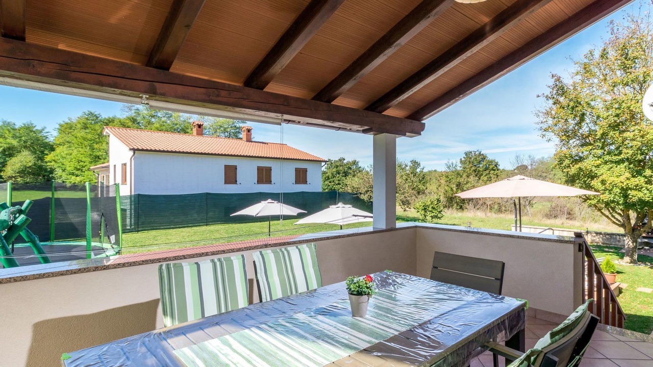 Photo of Outdoor in Skropeti