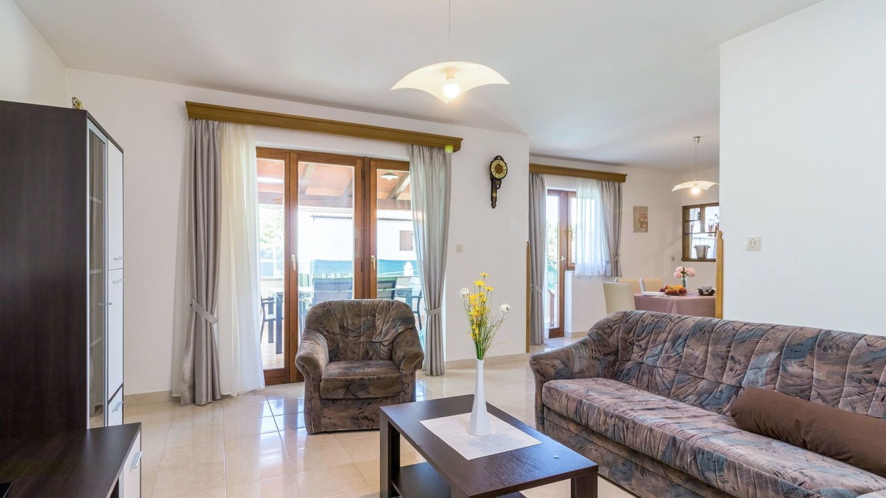 Photo of Bedroom in Skropeti