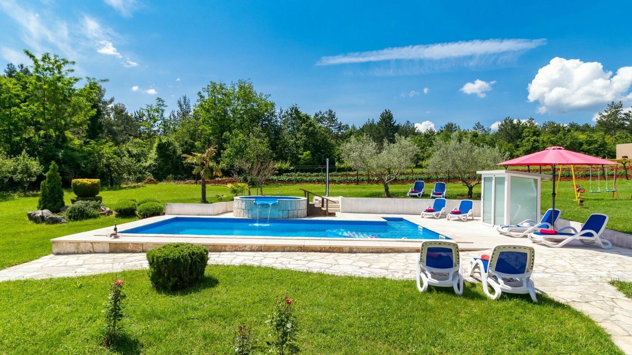 Photo of Outdoor in Rakotule