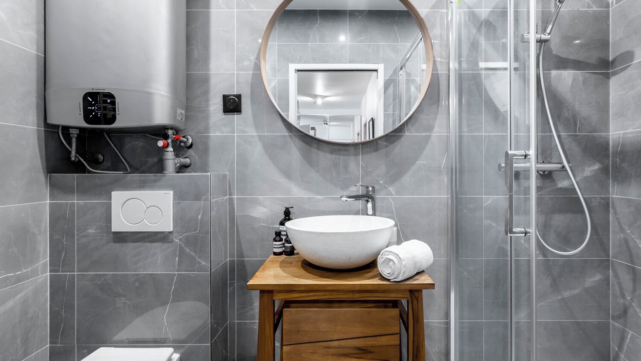 Photo of Bathroom in Quartier du Mail