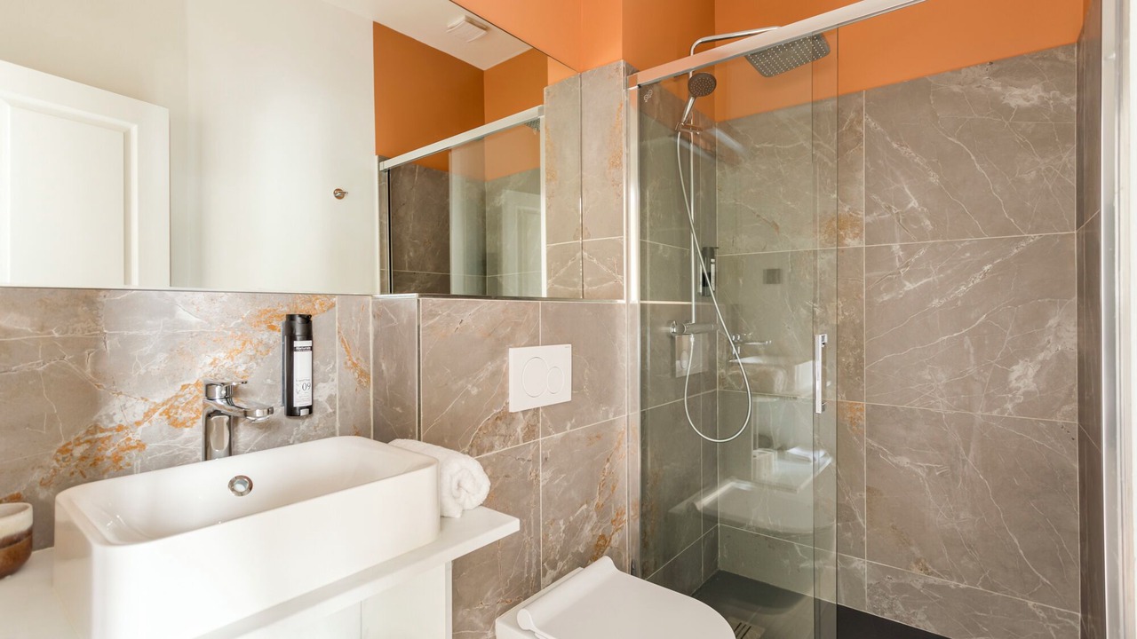 Photo of Bathroom in Quartier du Mail