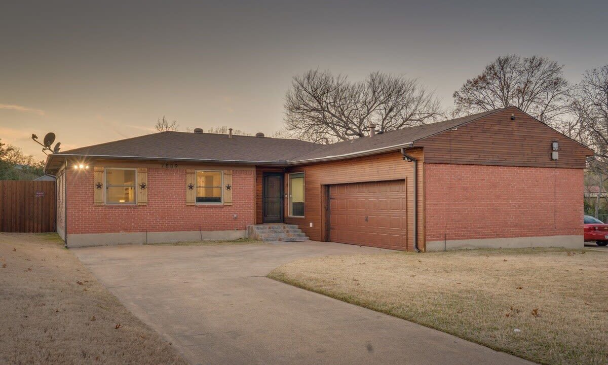 Photo of Outdoor in Dallas