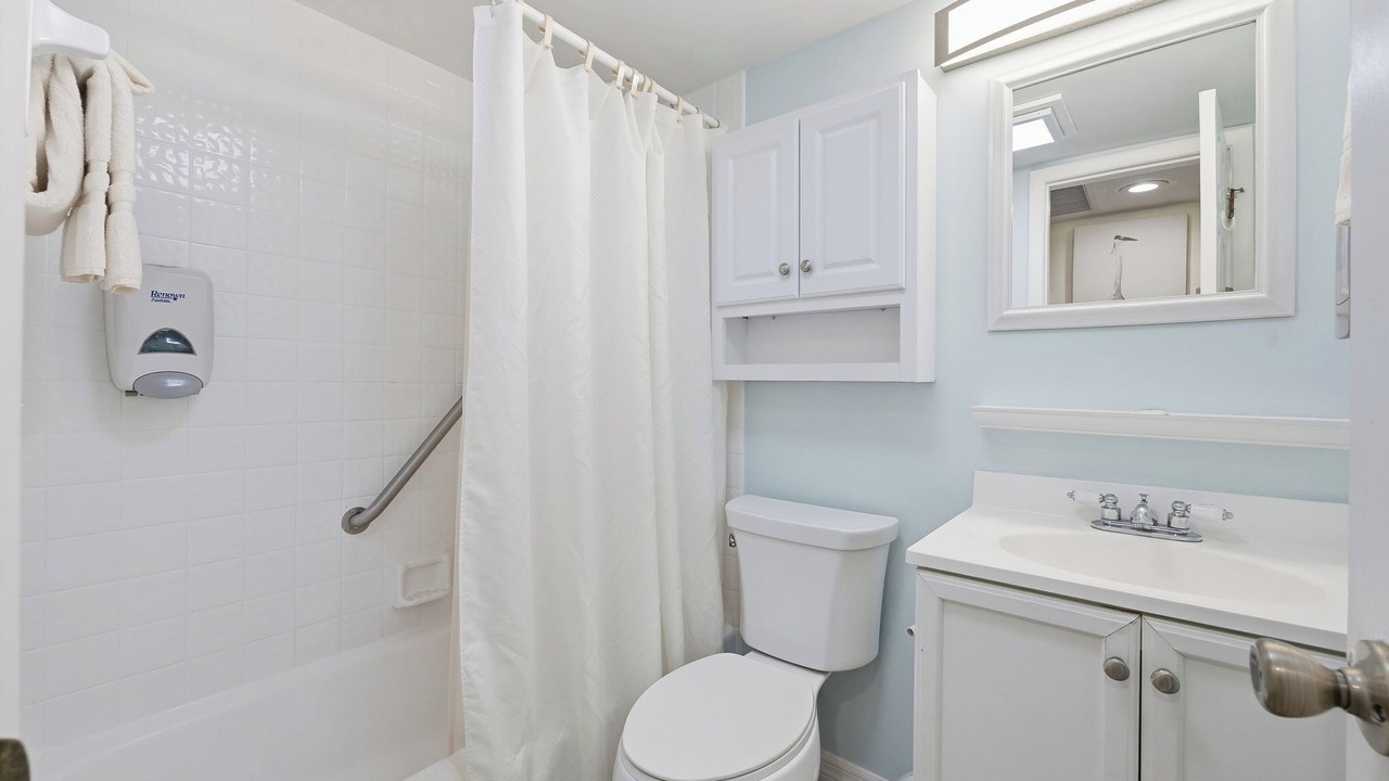 Photo of Bathroom in Palm Beach Shores