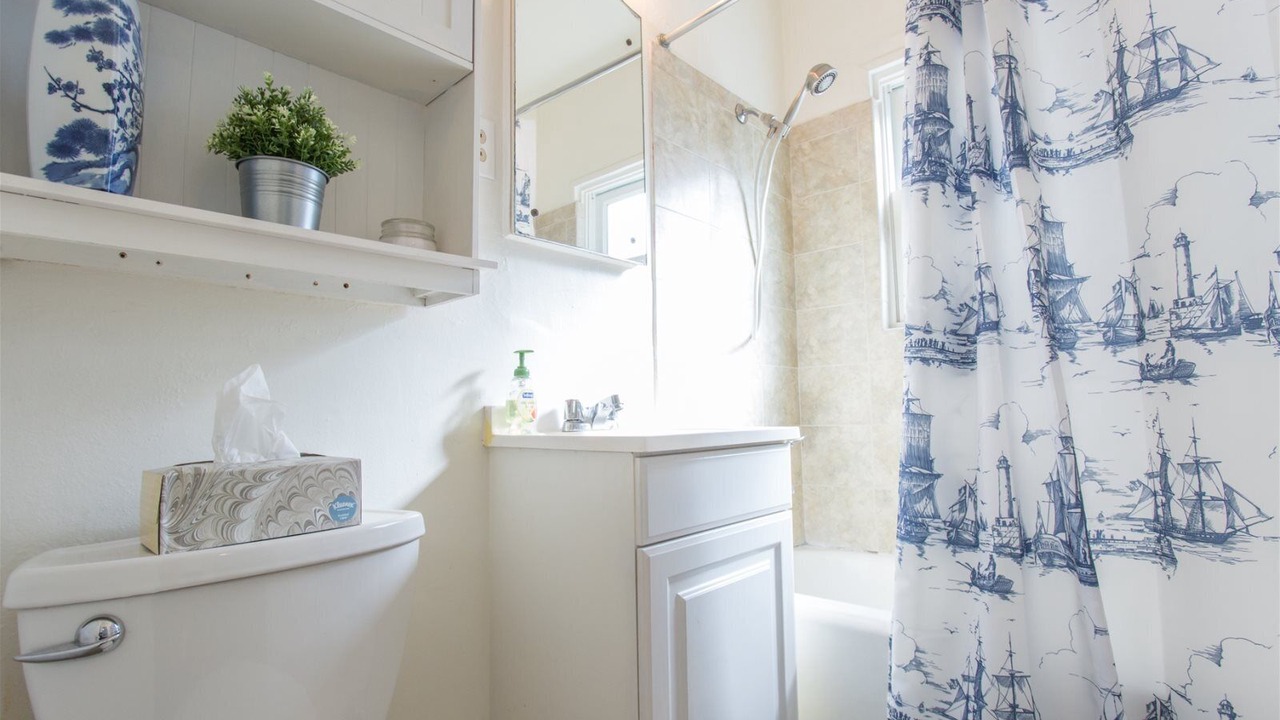 Photo of Bathroom in Bankers Hill