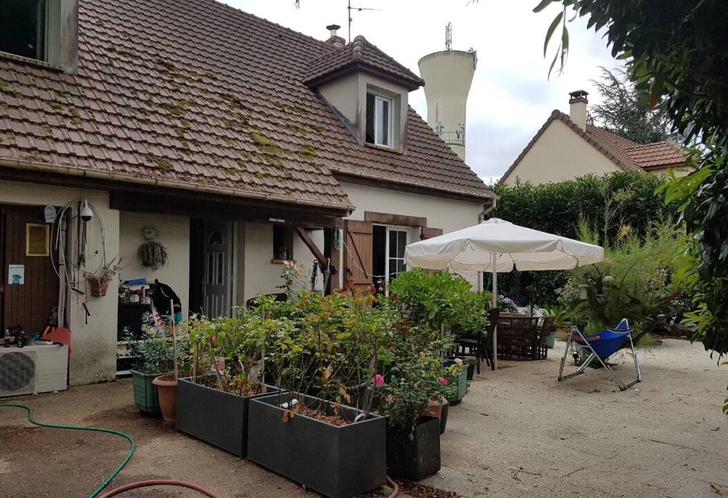 Photo of Patio Balcony in Villeneuve-Saint-Denis
