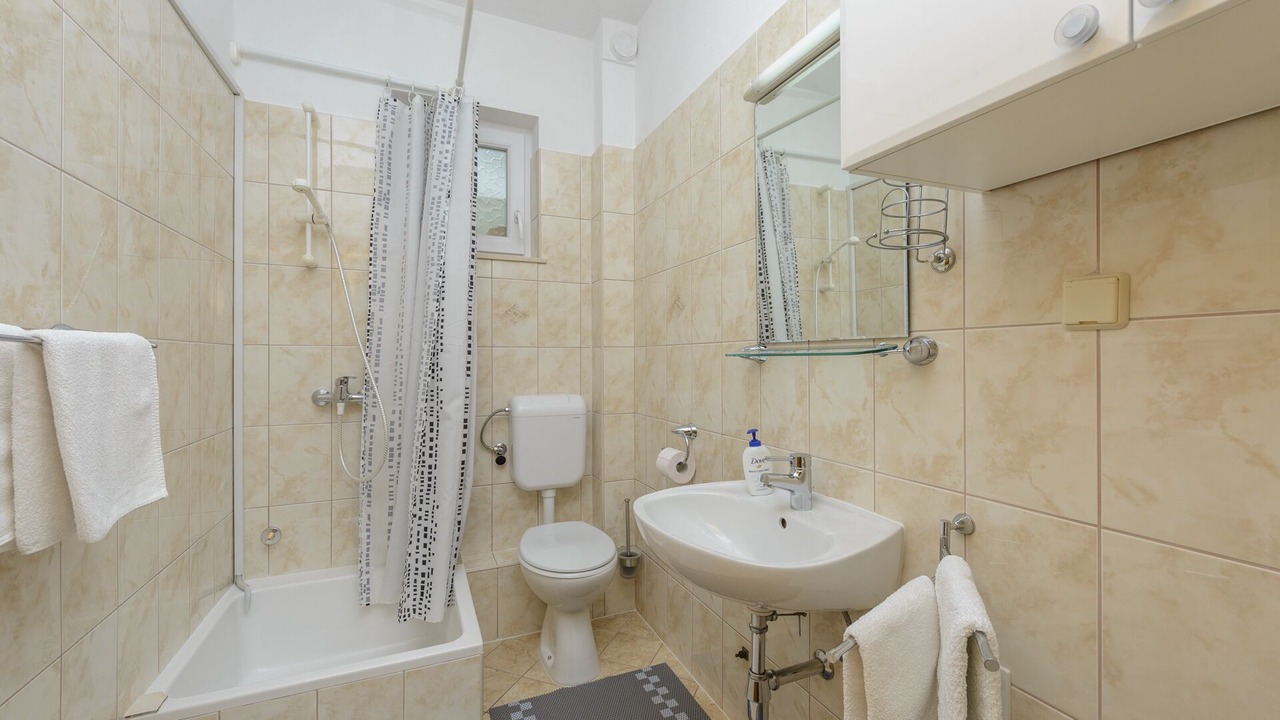 Photo of Bathroom in Mlini