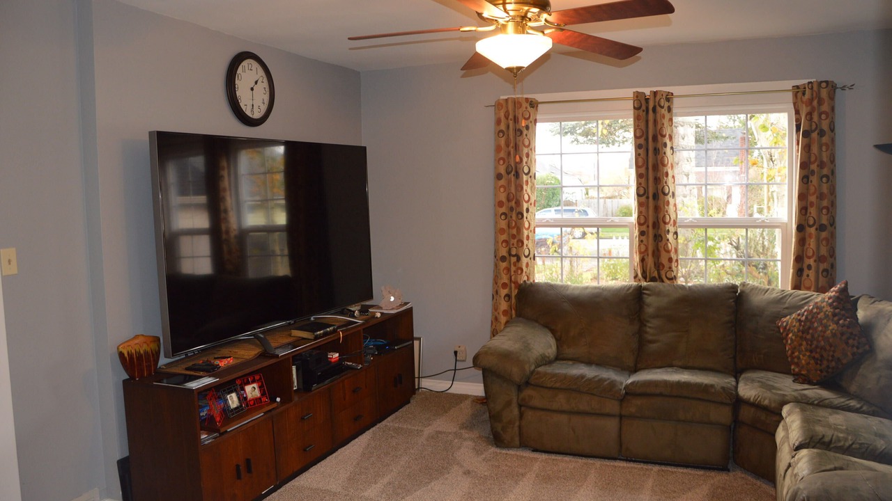 Photo of Livingroom in Monroe