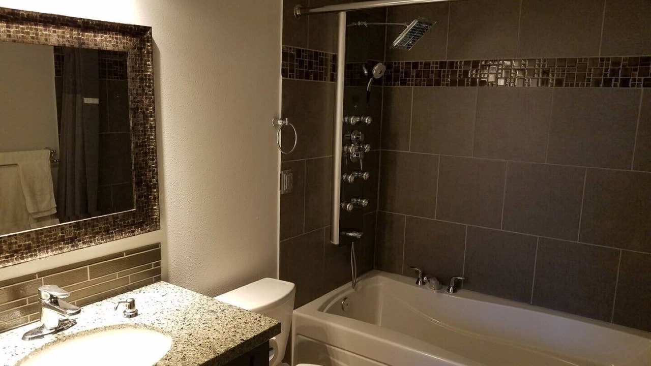 Photo of Bathroom in Monroe