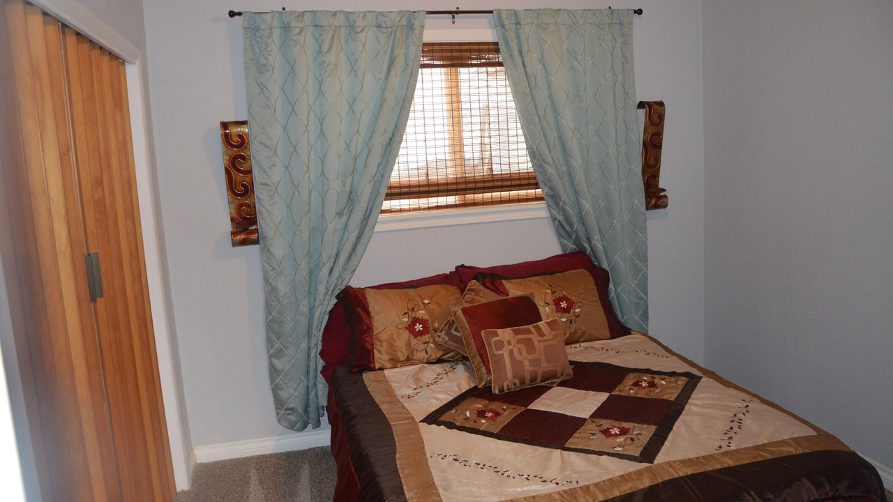 Photo of Bedroom in Monroe