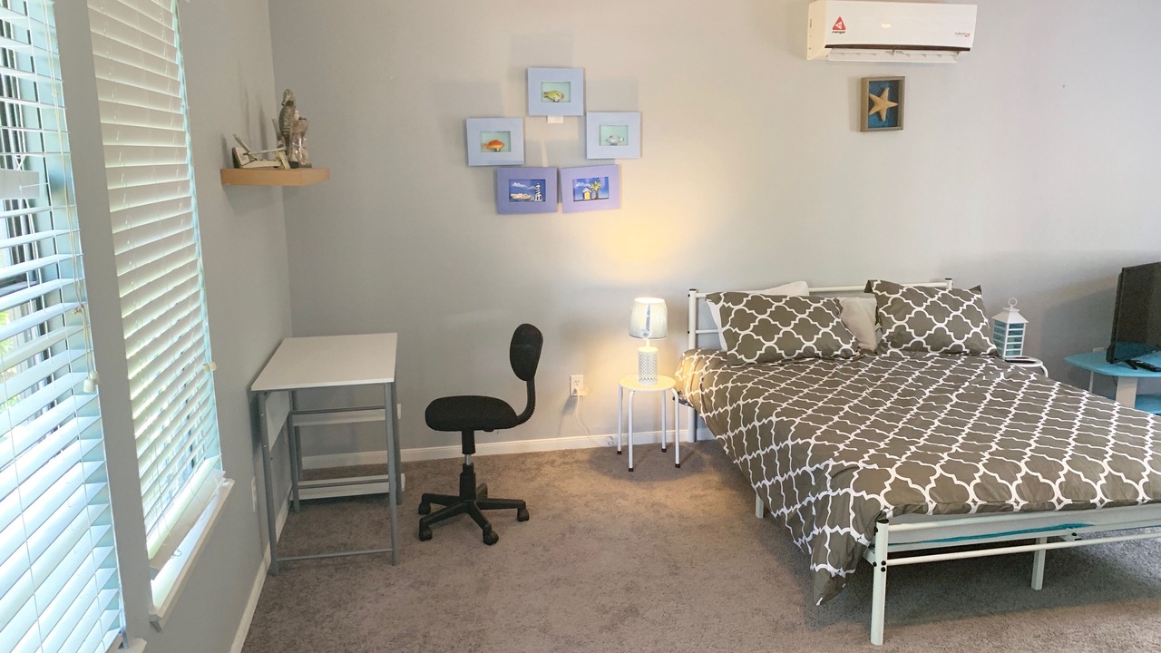 Photo of Bedroom in Jersey Village