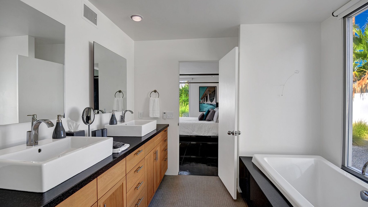 Photo of Bathroom in Twin Palms