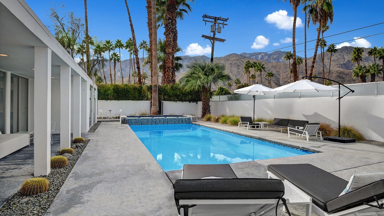 Photo of Outdoor in Twin Palms