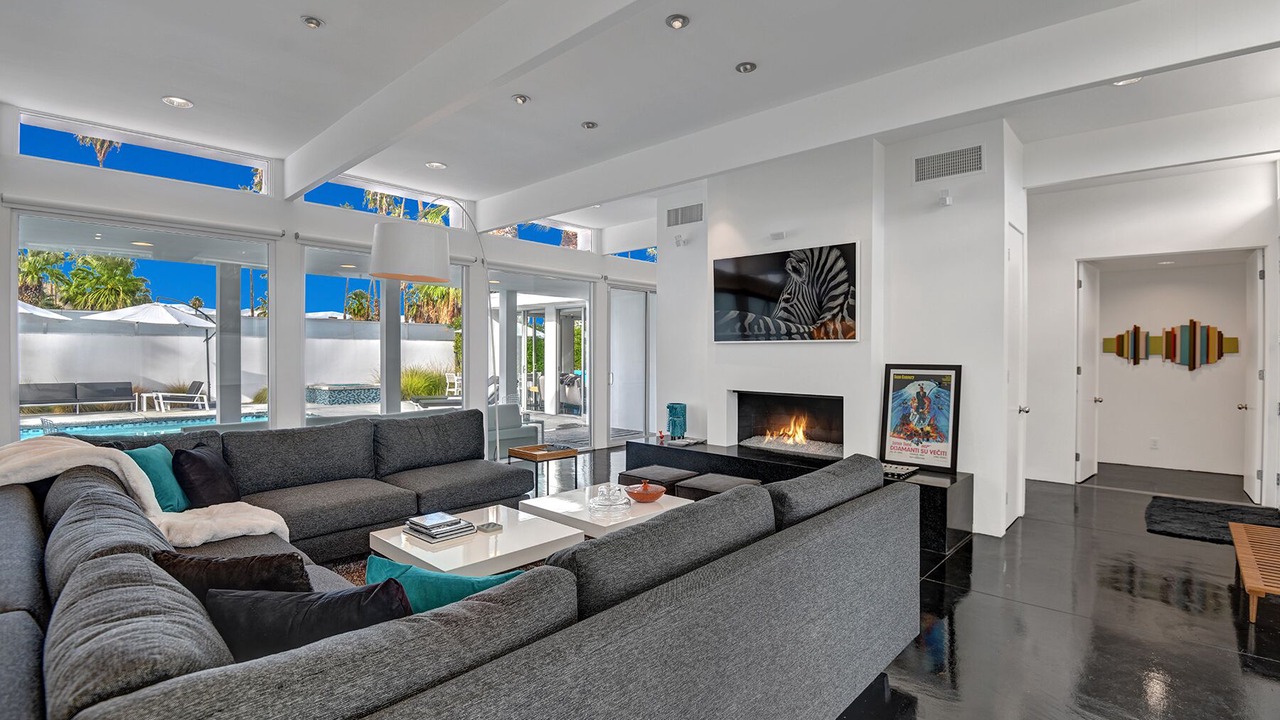 Photo of Livingroom in Twin Palms