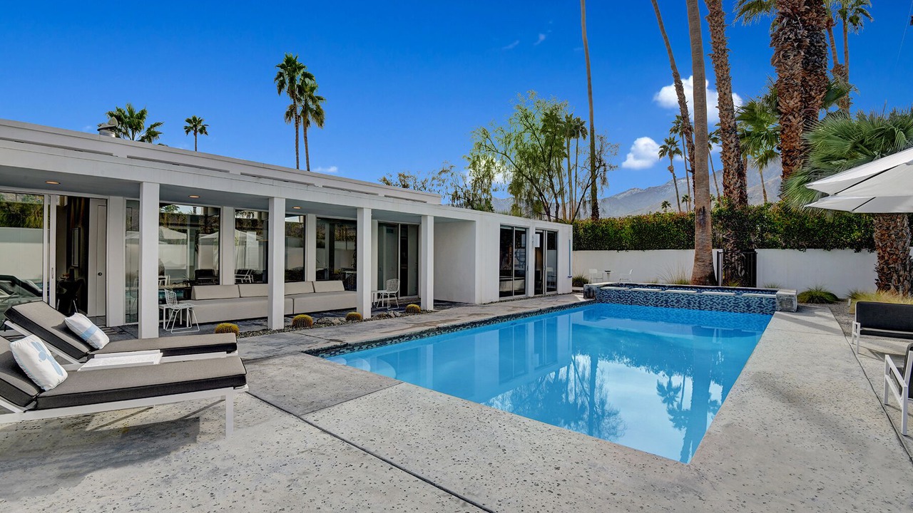 Photo of Outdoor in Twin Palms