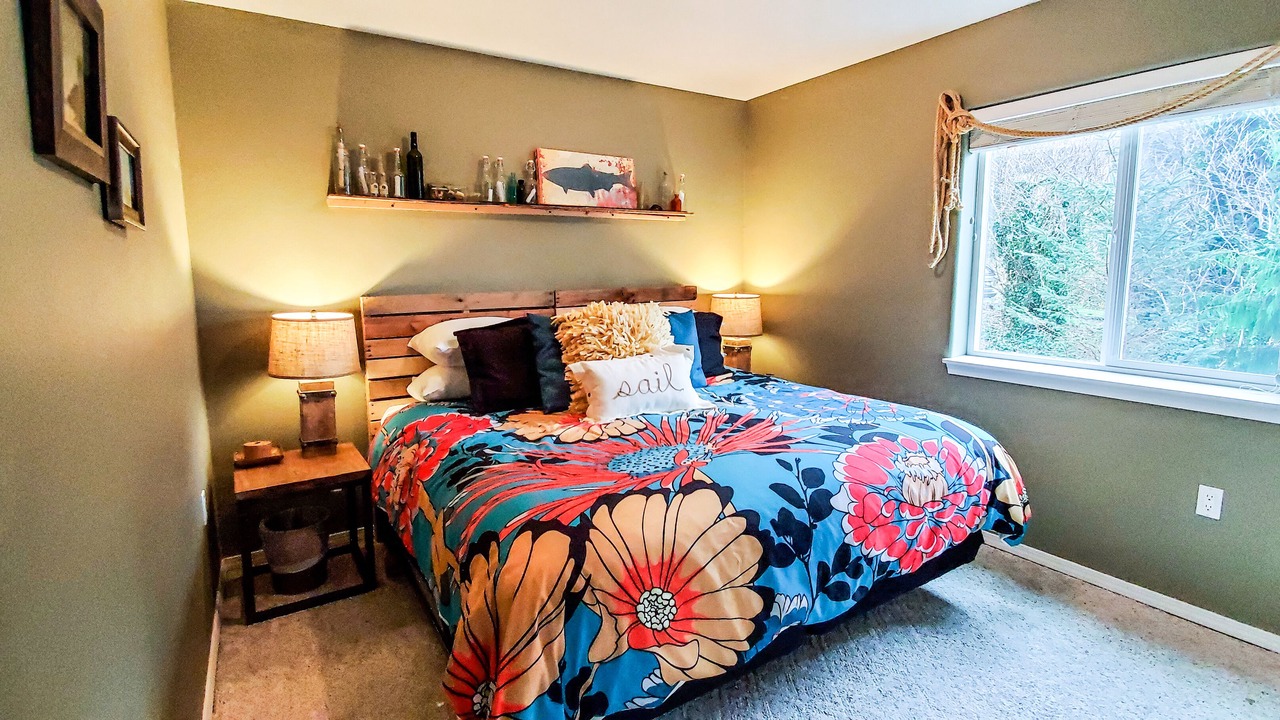 Photo of Bedroom in Yachats