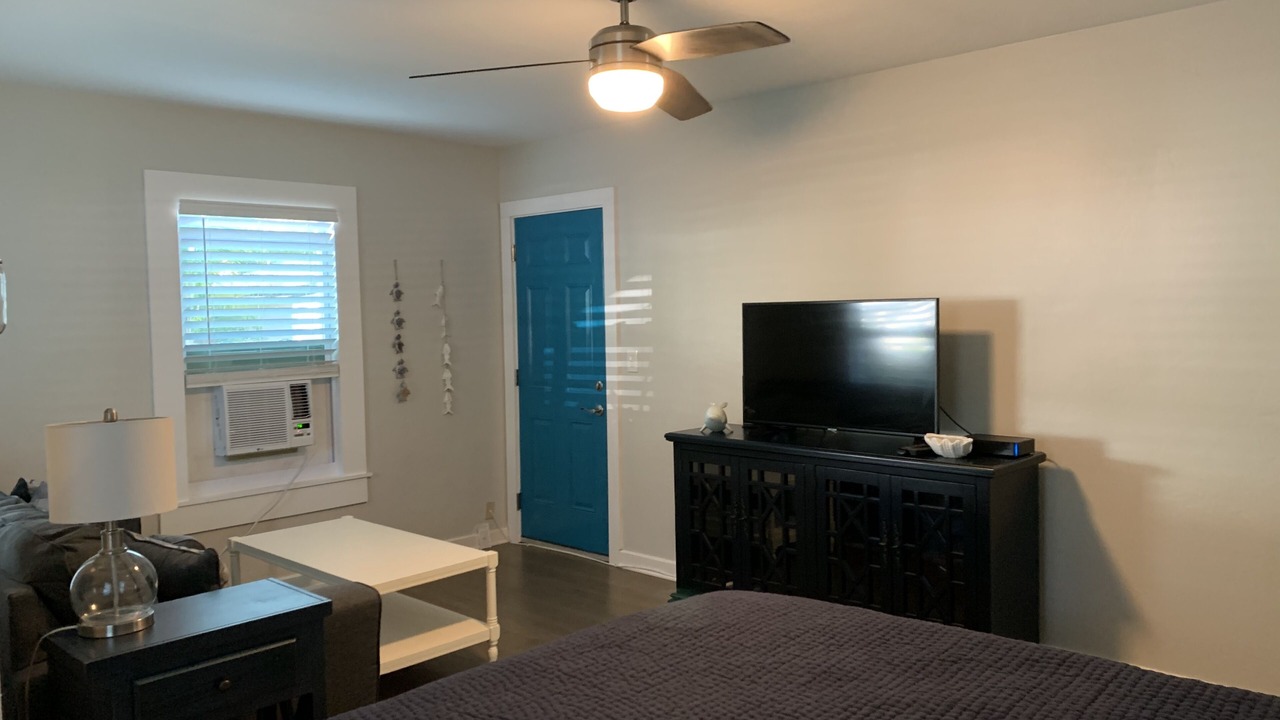 Photo of Bedroom in Mango Groves