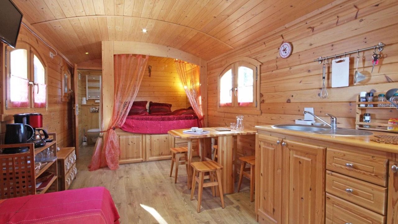 Photo of Bedroom in Radon