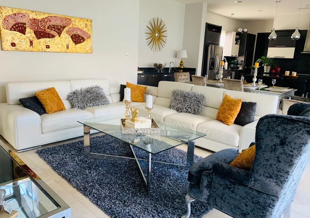 Photo of Livingroom in McAllen