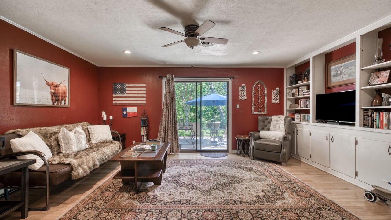 Photo of Bedroom in Bryan
